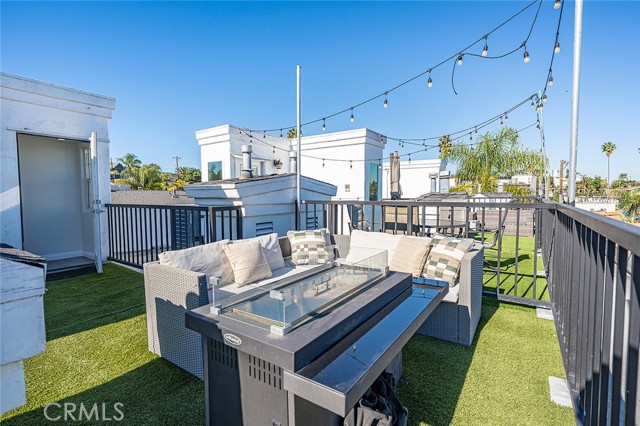 Detail Gallery Image 26 of 35 For 825 W 6th St #3,  San Pedro,  CA 90731 - 3 Beds | 2/1 Baths