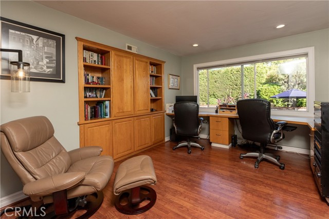 Detail Gallery Image 15 of 39 For 2952 Pemba Dr, Costa Mesa,  CA 92626 - 3 Beds | 2 Baths