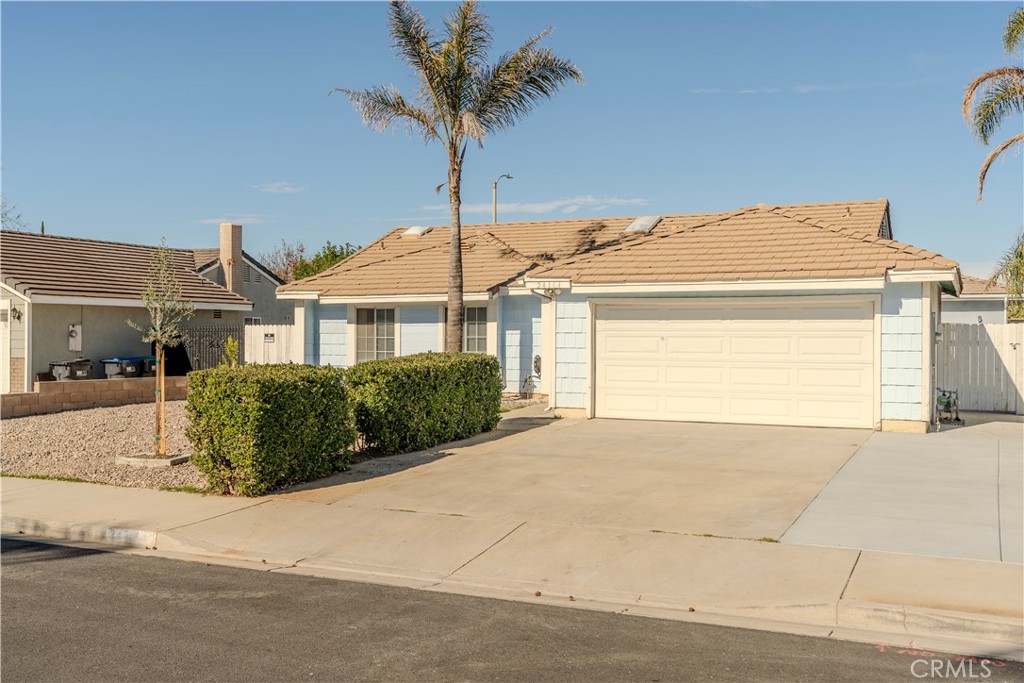 24164 Mount Russell Drive, Moreno Valley, CA 92553