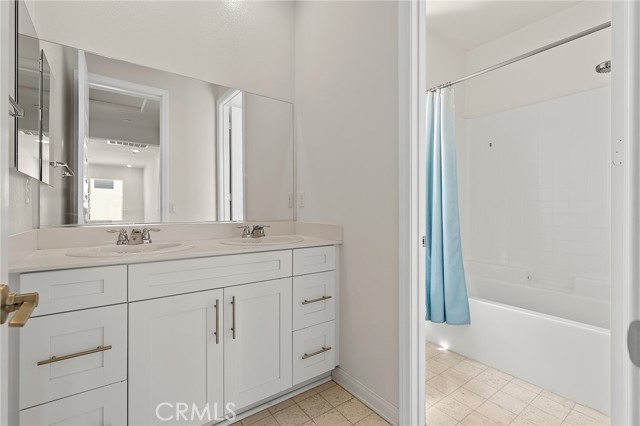 Detail Gallery Image 30 of 52 For 24655 Acadia, Corona,  CA 92883 - 4 Beds | 3 Baths