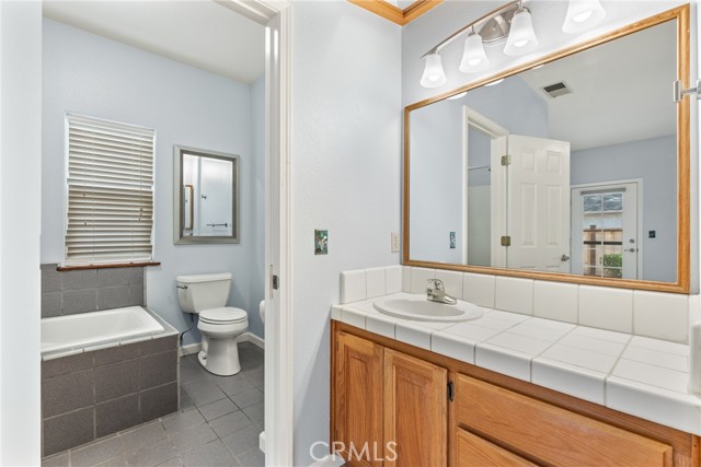 Detail Gallery Image 23 of 33 For 1 Summerwood Ct, Chico,  CA 95926 - 4 Beds | 2 Baths