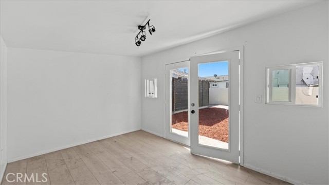 Detail Gallery Image 6 of 33 For 809 N Tamarind Ave, Compton,  CA 90220 - – Beds | – Baths