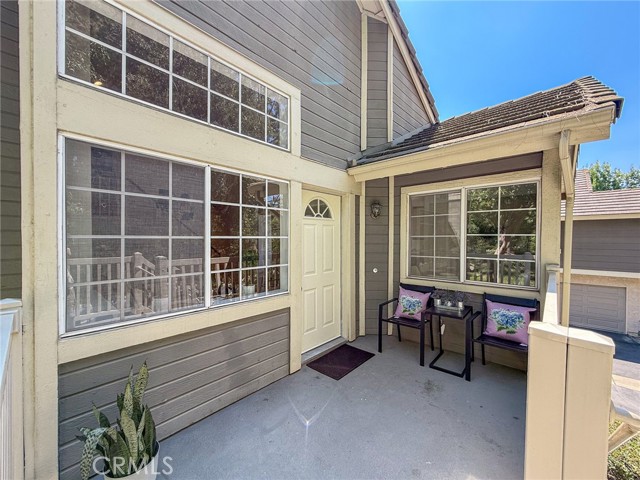 20725 E Crest Ln, Walnut CA: https://media.crmls.org/medias/a32960c9-3cf2-43fa-b8ec-5b8755e6d2df.jpg