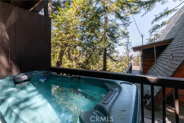 24032 Skyland Drive, Crestline CA: https://media.crmls.org/medias/a32a517e-d13f-49a2-b68a-6eb5c37450c2.jpg