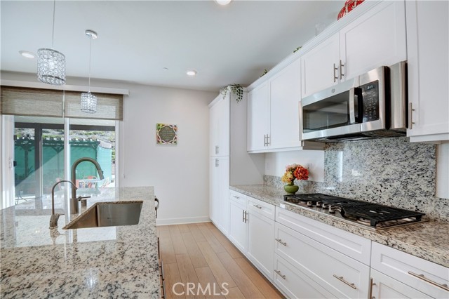 Detail Gallery Image 13 of 75 For 26243 Silver Birch, Menifee,  CA 92584 - 4 Beds | 3/1 Baths