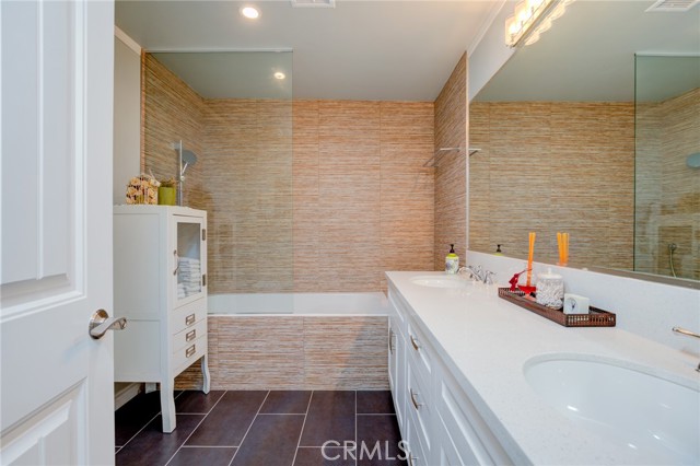 5561 Mistridge Drive, Rancho Palos Verdes, California 90275, 4 Bedrooms Bedrooms, ,2 BathroomsBathrooms,Residential,Sold,Mistridge,PV22000894