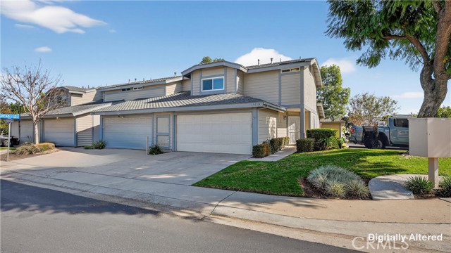 Detail Gallery Image 2 of 39 For 1761 Forum Way #D,  Corona,  CA 92881 - 3 Beds | 2/1 Baths