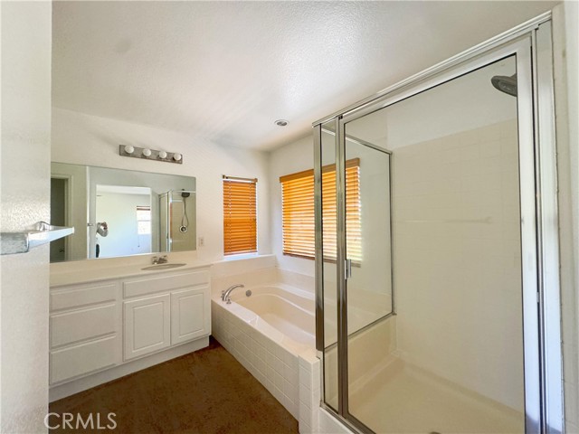 Detail Gallery Image 7 of 14 For 26244 Charismatic Ct, Moreno Valley,  CA 92555 - 4 Beds | 2/1 Baths