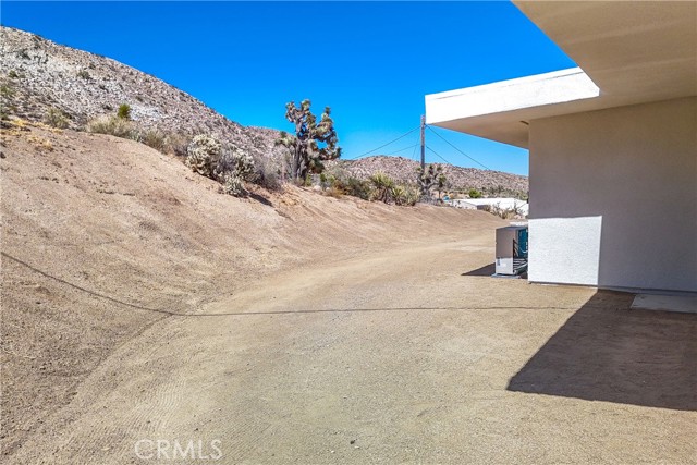 Detail Gallery Image 42 of 59 For 6879 Apache Trl, Yucca Valley,  CA 92284 - 3 Beds | 2 Baths