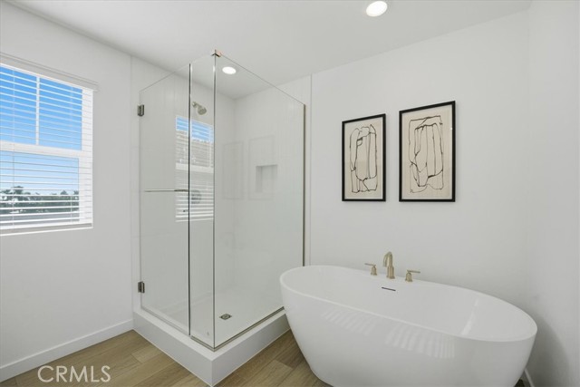 Detail Gallery Image 40 of 48 For 2380 Haley Point Drive #104,  Ventura,  CA 93003 - 4 Beds | 3/1 Baths