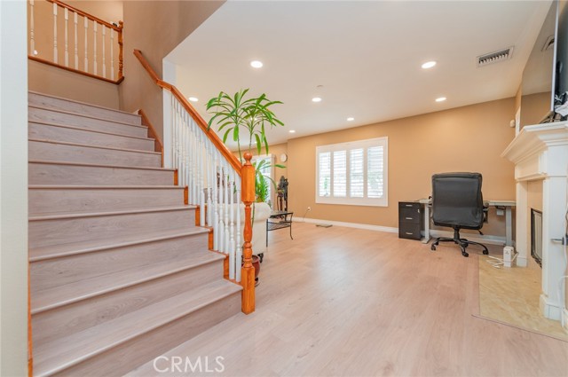 Detail Gallery Image 5 of 20 For 819 W Duarte Rd, Monrovia,  CA 91016 - 4 Beds | 2/1 Baths