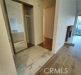 Detail Gallery Image 8 of 13 For 3851 Amberly Dr #E,  Inglewood,  CA 90305 - 3 Beds | 2 Baths