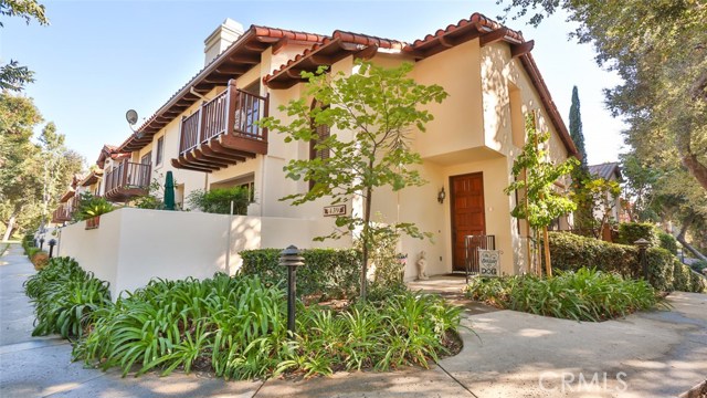 439 E Bougainvillea Ln, Glendora, CA 91741