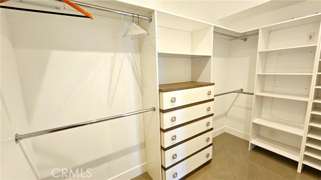 Detail Gallery Image 6 of 24 For 237 1st St, Huntington Beach,  CA 92648 - 4 Beds | 3/2 Baths