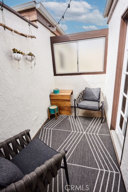 Detail Gallery Image 12 of 22 For 322 19th St #C,  Huntington Beach,  CA 92648 - 2 Beds | 1 Baths