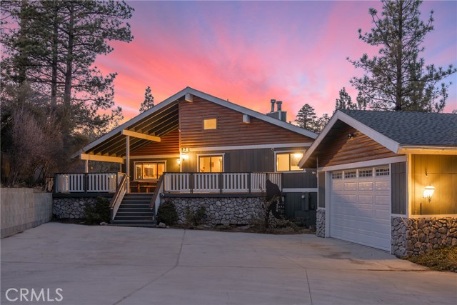 Detail Gallery Image 1 of 34 For 521 Division Dr, Big Bear City,  CA 92314 - 6 Beds | 4 Baths