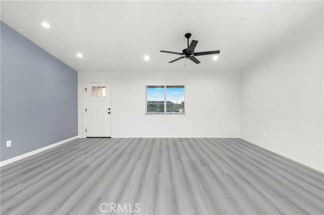 Detail Gallery Image 10 of 25 For 8213 Peach Ave, California City,  CA 93505 - 3 Beds | 2 Baths