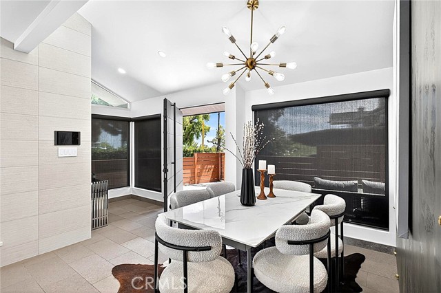 6441 Via De Anzar, Rancho Palos Verdes CA: https://media.crmls.org/medias/a3334b12-ba73-4107-aff9-98a0aad022aa.jpg