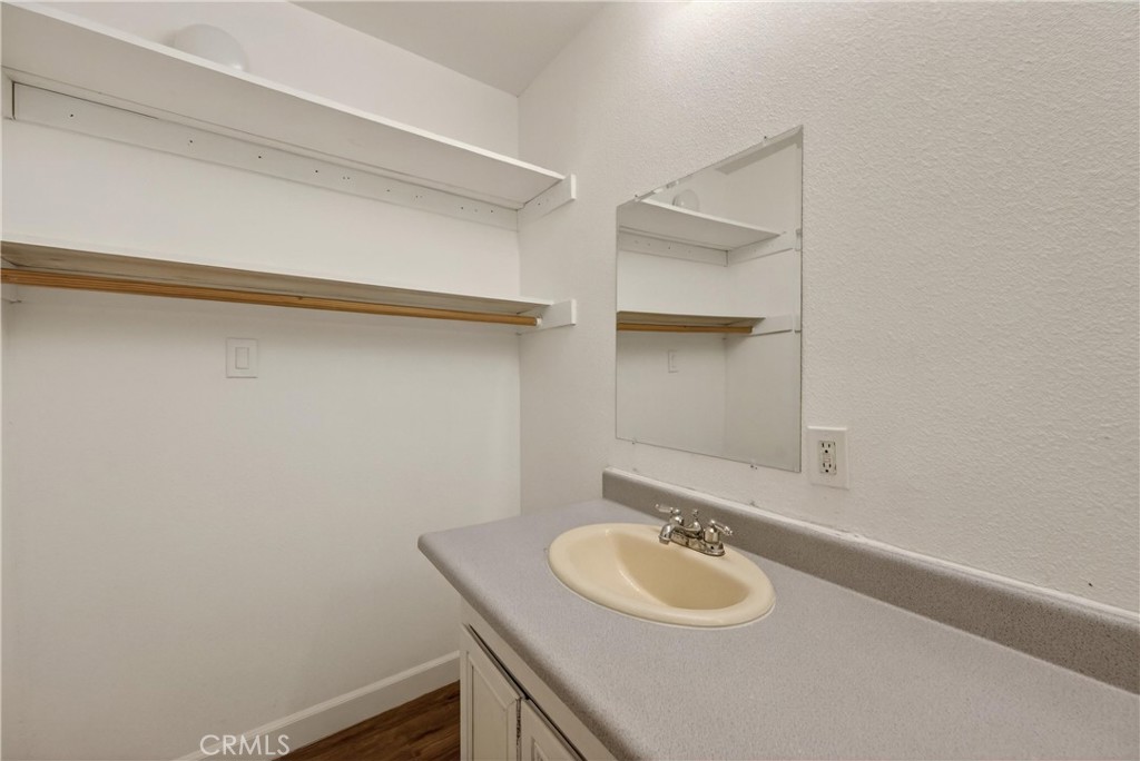 MLS #DW25270241 image #25