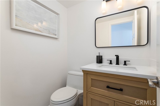 Detail Gallery Image 18 of 23 For 1520 Abalone, Newport Beach,  CA 92662 - 4 Beds | 3/2 Baths