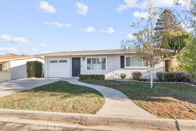 Detail Gallery Image 1 of 25 For 34464 Arbor Way, Yucaipa,  CA 92399 - 2 Beds | 2 Baths