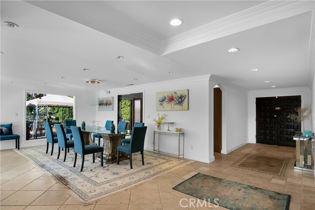 Detail Gallery Image 17 of 20 For 3701 Royal Meadow, Sherman Oaks,  CA 91403 - 4 Beds | 3 Baths