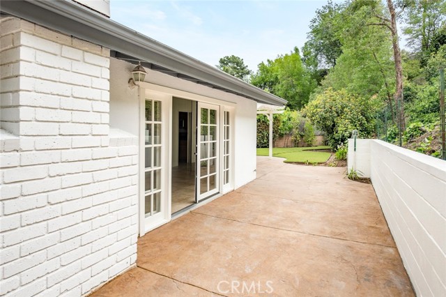 Detail Gallery Image 33 of 37 For 20546 Miranda Pl, Woodland Hills,  CA 91367 - 3 Beds | 2 Baths