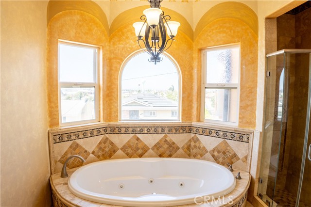 4622 W 131st Street, Hawthorne CA: https://media.crmls.org/medias/a3357911-db4b-475e-9ff1-fef81f6fcdc8.jpg