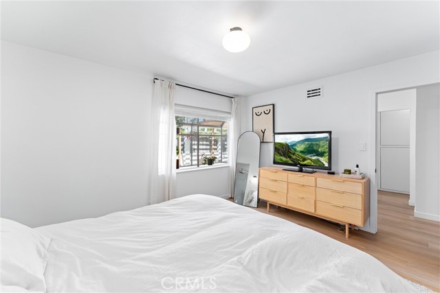 2924 Royal Palm Drive, Costa Mesa CA: https://media.crmls.org/medias/a337b61c-880b-4264-9242-a7ed17fb4cad.jpg