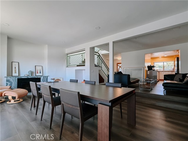 Front Image Thumbnail for CRPW26166218