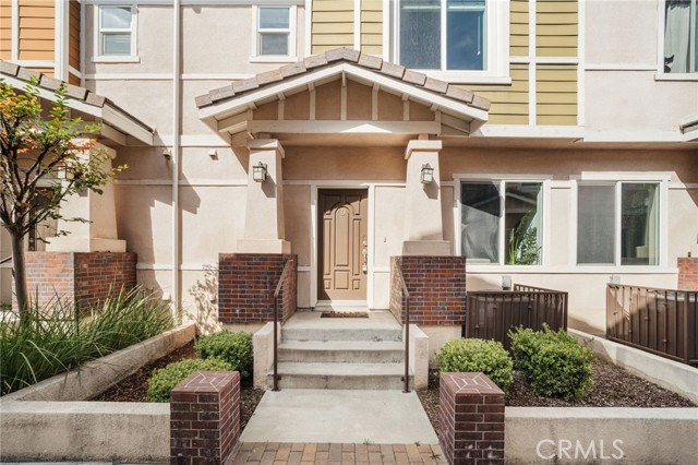 Detail Gallery Image 2 of 57 For 4612 Peck #D,  El Monte,  CA 91732 - 3 Beds | 2/1 Baths