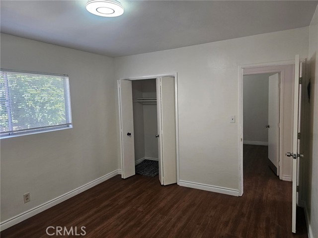 1214 E Broadway, Glendale CA: https://media.crmls.org/medias/a3387d04-b1c0-4f20-ba2c-bf44cb2d1e10.jpg