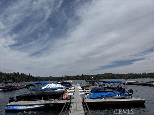 3 Dam Slip 17, Lake Arrowhead CA: https://media.crmls.org/medias/a338b4e7-b1dc-4051-a035-9b4b64b184e3.jpg