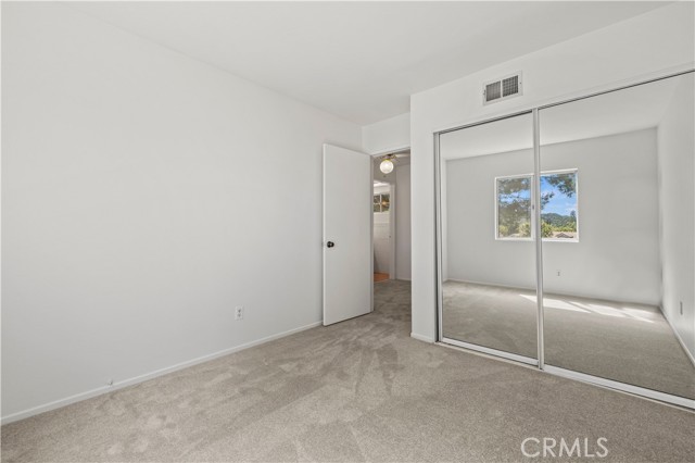 Detail Gallery Image 33 of 44 For 28772 Meadowgrass Dr, Castaic,  CA 91384 - 3 Beds | 2/1 Baths