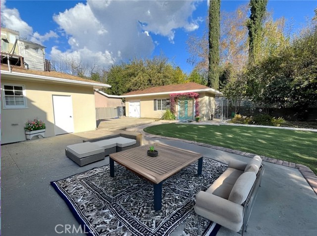 3275 N D Street, San Bernardino CA: https://media.crmls.org/medias/a33aca94-86a0-4139-9c79-217e258db527.jpg