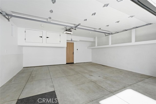 Detail Gallery Image 39 of 41 For 617 N Irena Ave a,  Redondo Beach,  CA 90277 - 4 Beds | 3/1 Baths