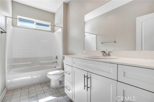Detail Gallery Image 12 of 13 For 30363 Redding Ave, Murrieta,  CA 92563 - 5 Beds | 4 Baths