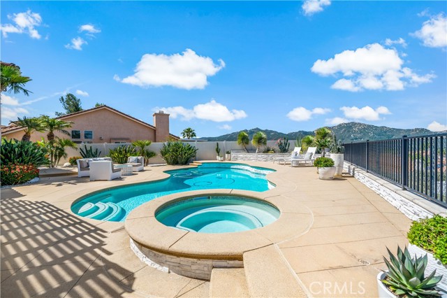 32070 Corte Bonilio, Temecula CA: https://media.crmls.org/medias/a33d2098-1d8d-4c03-a56d-a31911e96fc2.jpg