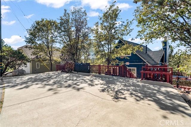 1372 Sequoia, Lake Arrowhead, CA 92352