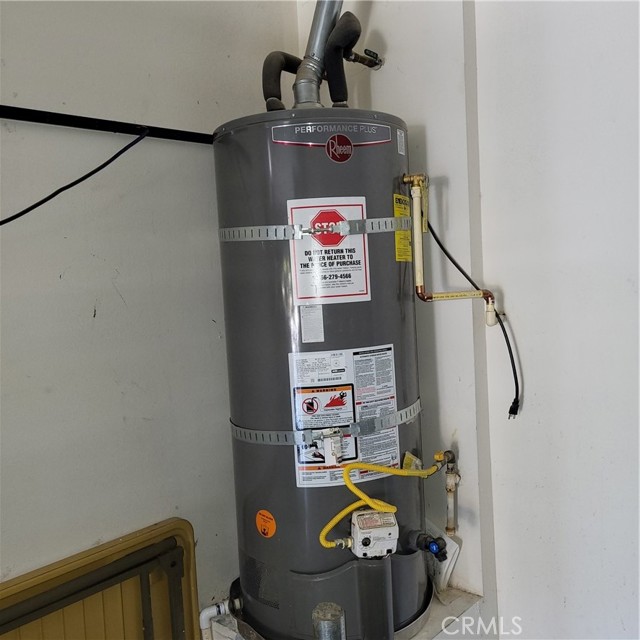 Almost new Water Heater