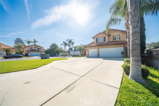 5807 Orange Place, Whittier CA: https://media.crmls.org/medias/a33dfc82-7652-4f2e-9855-64a5a97f91bd.jpg