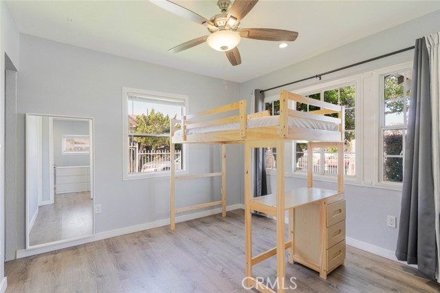 Detail Gallery Image 14 of 28 For 1100 W 103rd St, Los Angeles,  CA 90044 - 2 Beds | 1 Baths