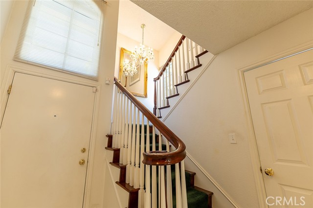 11465 Fox Hollow Lane, Pacoima CA: https://media.crmls.org/medias/a3405c8f-e56c-448a-b0b6-956c1d048c82.jpg