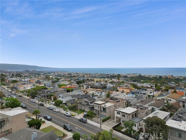 2025 Prospect Avenue, Hermosa Beach CA: https://media.crmls.org/medias/a34104c1-86f4-4491-b139-2ef5b3dbd8ba.jpg