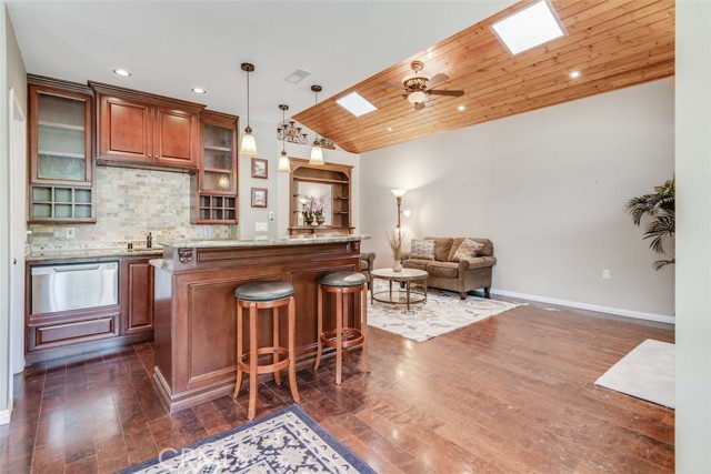 27105 Springcreek Road, Rancho Palos Verdes, California 90275, 4 Bedrooms Bedrooms, ,3 BathroomsBathrooms,Residential,Sold,Springcreek,PV21190601