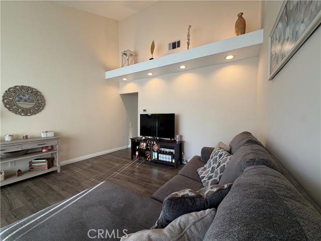 Detail Gallery Image 7 of 17 For 16040 Leffingwell, Whittier,  CA 90603 - 2 Beds | 2 Baths