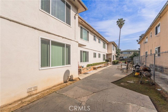 Detail Gallery Image 6 of 18 For 4017 Gelber Pl, Los Angeles,  CA 90008 - – Beds | – Baths