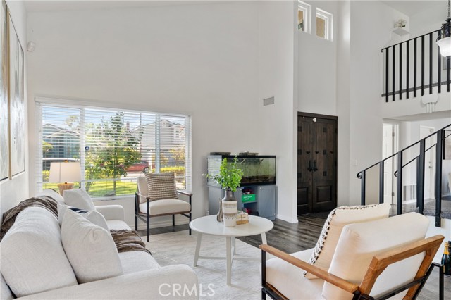 Detail Gallery Image 5 of 38 For 35 Old Wood Rd, Pomona,  CA 91766 - 4 Beds | 2/1 Baths