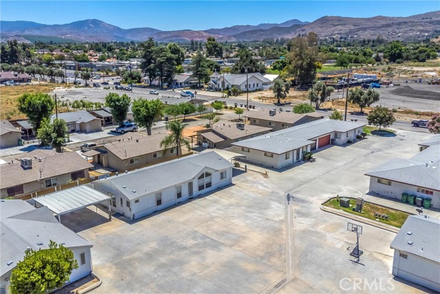 Detail Gallery Image 12 of 30 For 41816 Acacia, Hemet,  CA 92544 - – Beds | – Baths