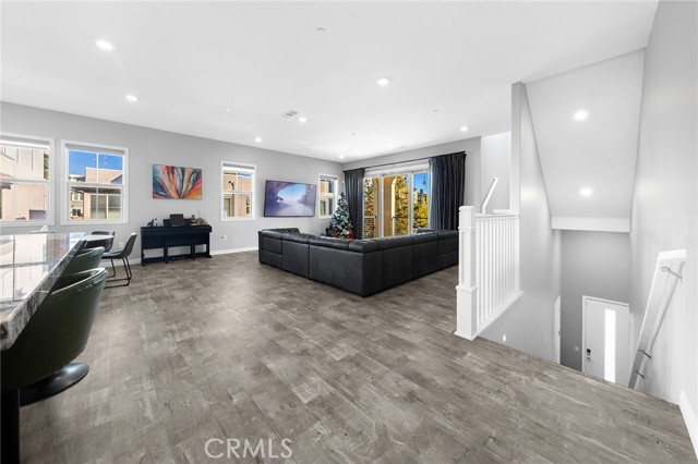 Detail Gallery Image 16 of 70 For 115 Frame, Irvine,  CA 92618 - 3 Beds | 2/1 Baths